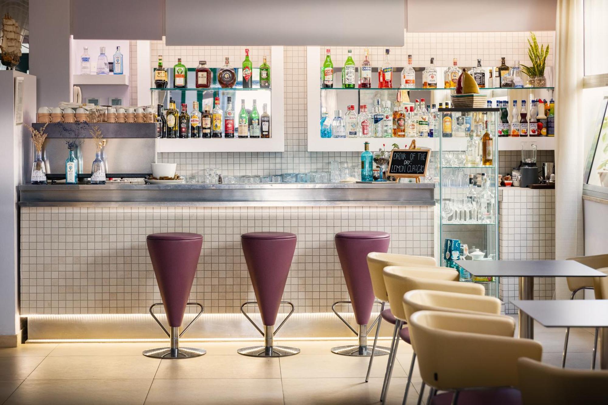 Hotel Eliseo Μπελάρια-Ιτζέα Μαρίνα Εξωτερικό φωτογραφία