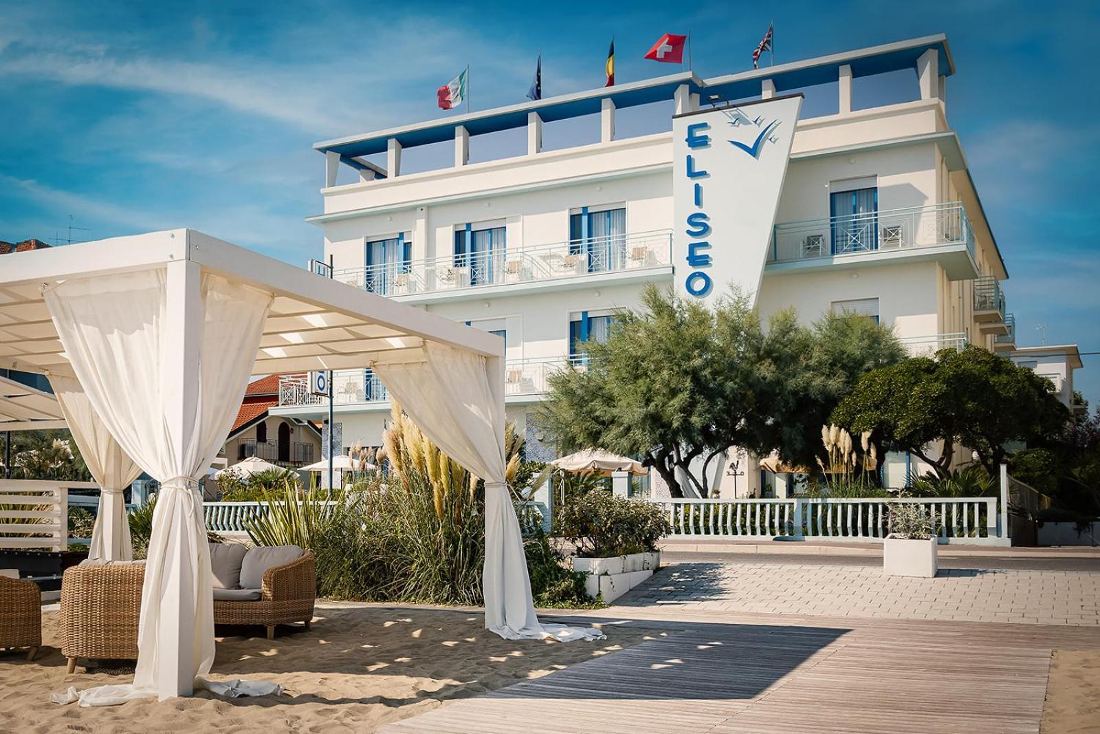 Hotel Eliseo Μπελάρια-Ιτζέα Μαρίνα Εξωτερικό φωτογραφία